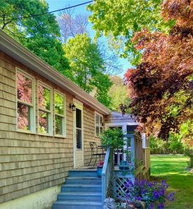 10 Summer Street, Jamestown, Rhode Island 02835, USA