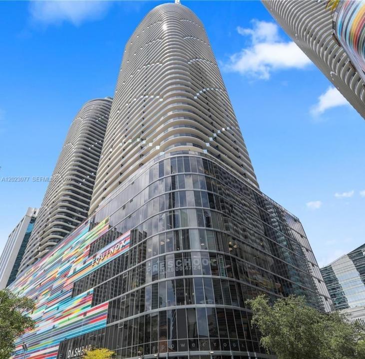 45 SW 9th St 3501, Miami, Floride 33130, États-Unis