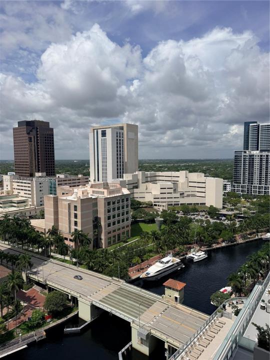 347 N New River Dr E 2206, Fort Lauderdale, Florida 33301, Stati Uniti