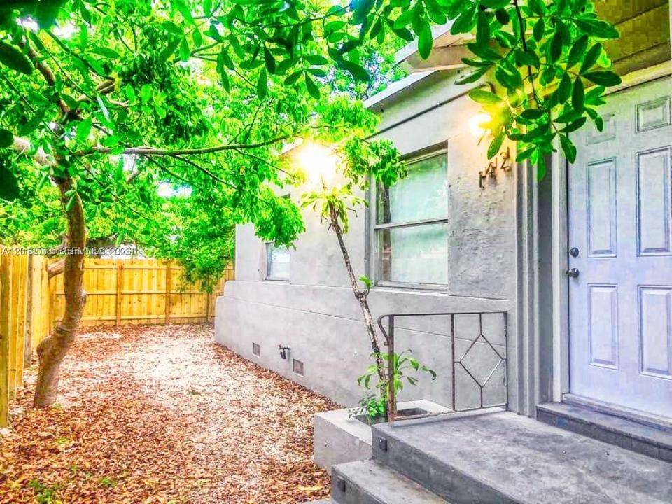 142 NE 56th St A, Miami, 플로리다 33137, 미국