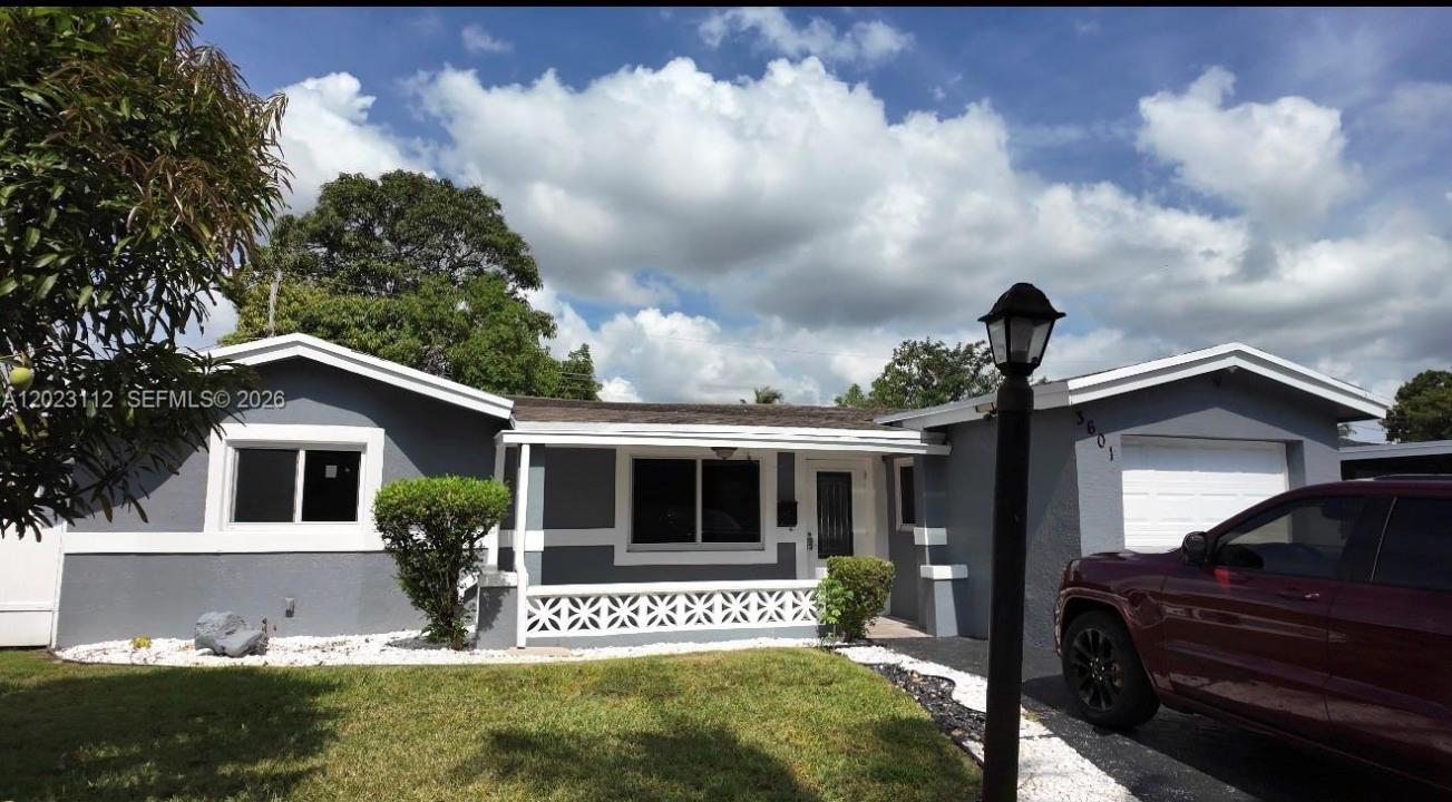 3601 NW 34th Ave, Lauderdale Lakes, Florida 33309
