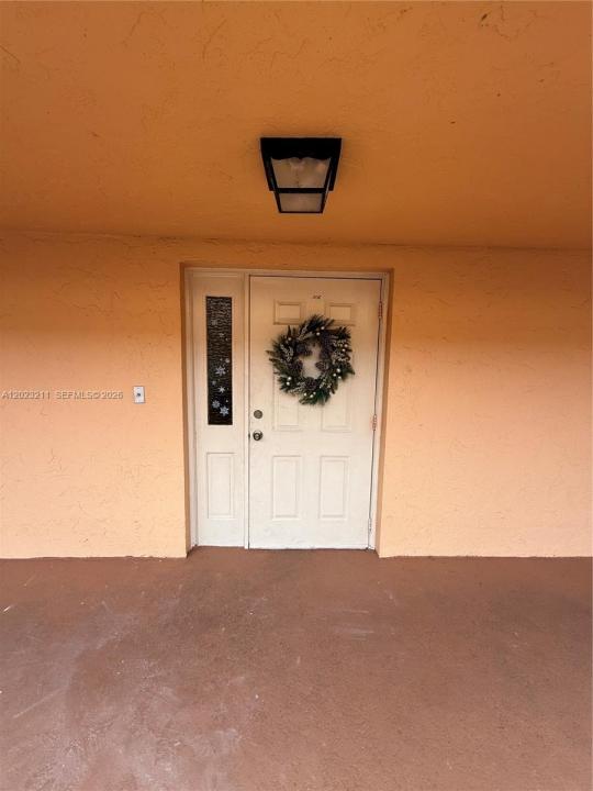 450 Commodore Dr 306, Plantation, Florida 33325, Stati Uniti