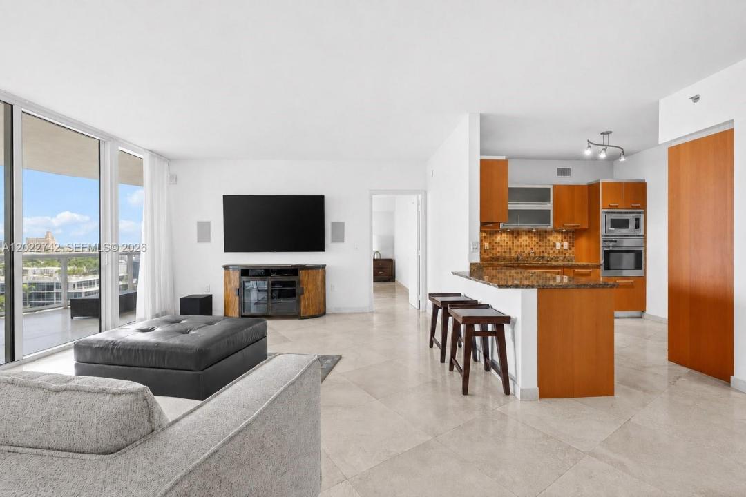 400 Alton Rd 907, Miami Beach, Floride 33139, États-Unis