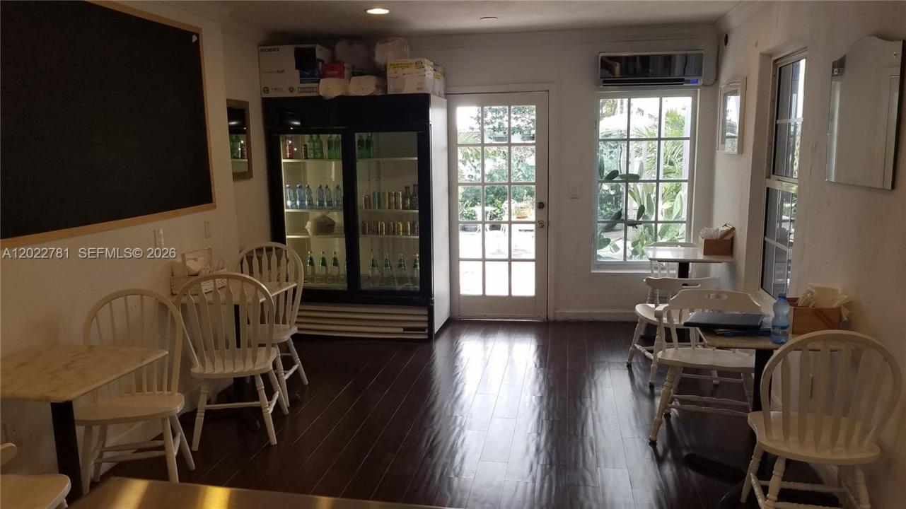 1239 Alton Rd 2, Miami Beach, Florida 33139, USA