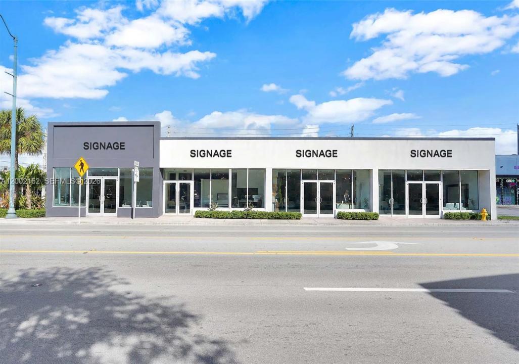 4797 SW 8th St, Miami, Florida 33134, USA