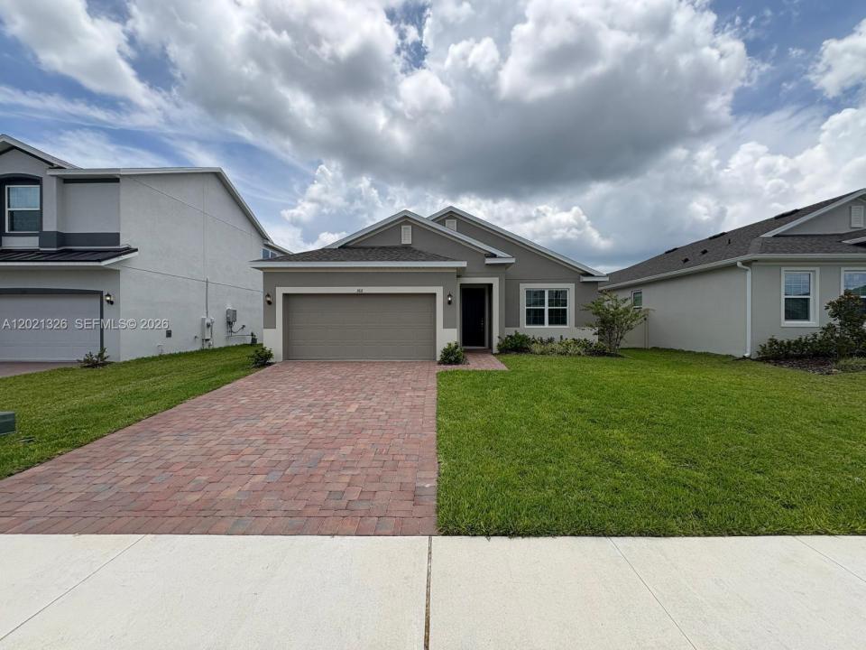 366 SWITCHGRASS LOOP 366, Floryda 34715, USA