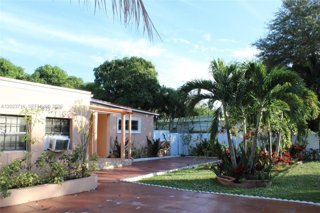 13875 NE 16th Ct, North Miami, Floride 33181, États-Unis