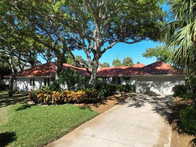 1200 Poitras Drive, Vero Beach, Florida 32963
