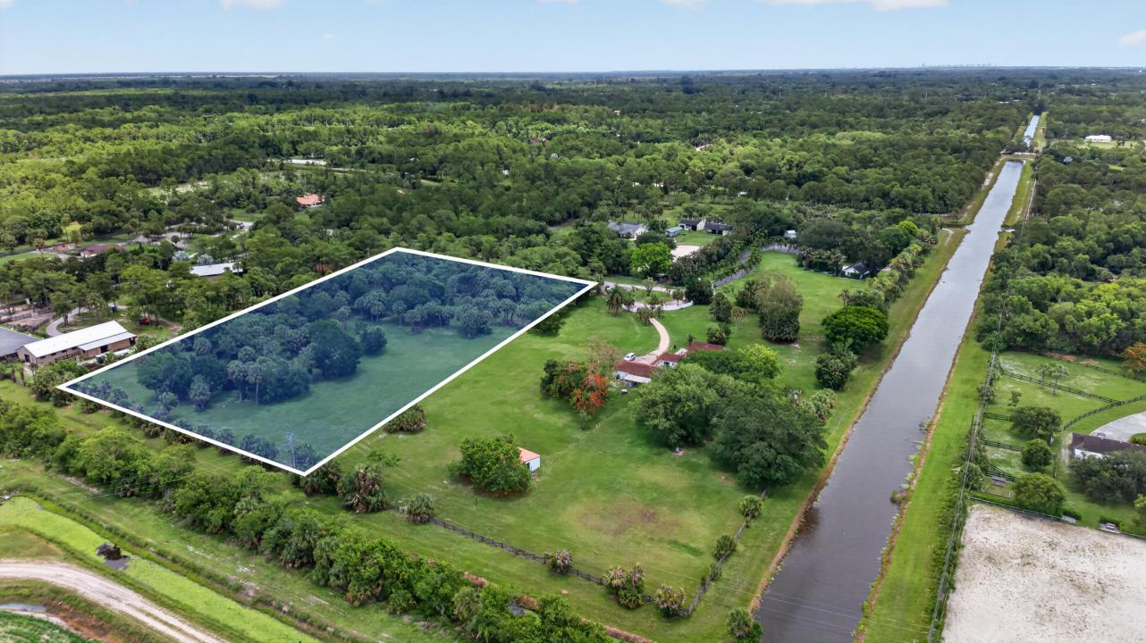 000 Foxtrail, Loxahatchee, Florida 33470