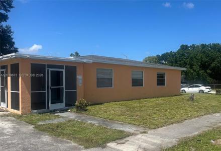 2925 NW 5th St, Fort Lauderdale, Florida 33311, USA
