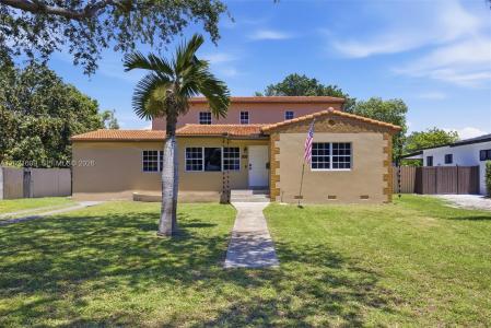 245 Lenape Dr, Miami Springs, Florida 33166, USA