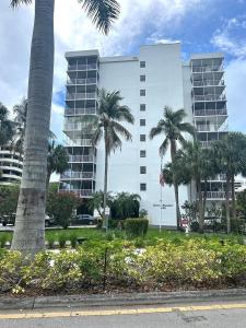 150 Ocean Lane Dr 2A, Key Biscayne, Florida 33149, USA