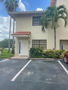 9880 Hammocks Blvd 101-43, Miami, Florida 33196, USA