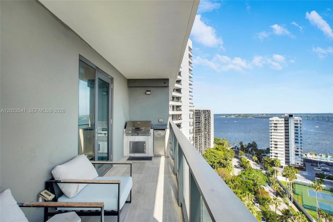 1451 Brickell Ave 1604, Miami, Floride 33131, États-Unis