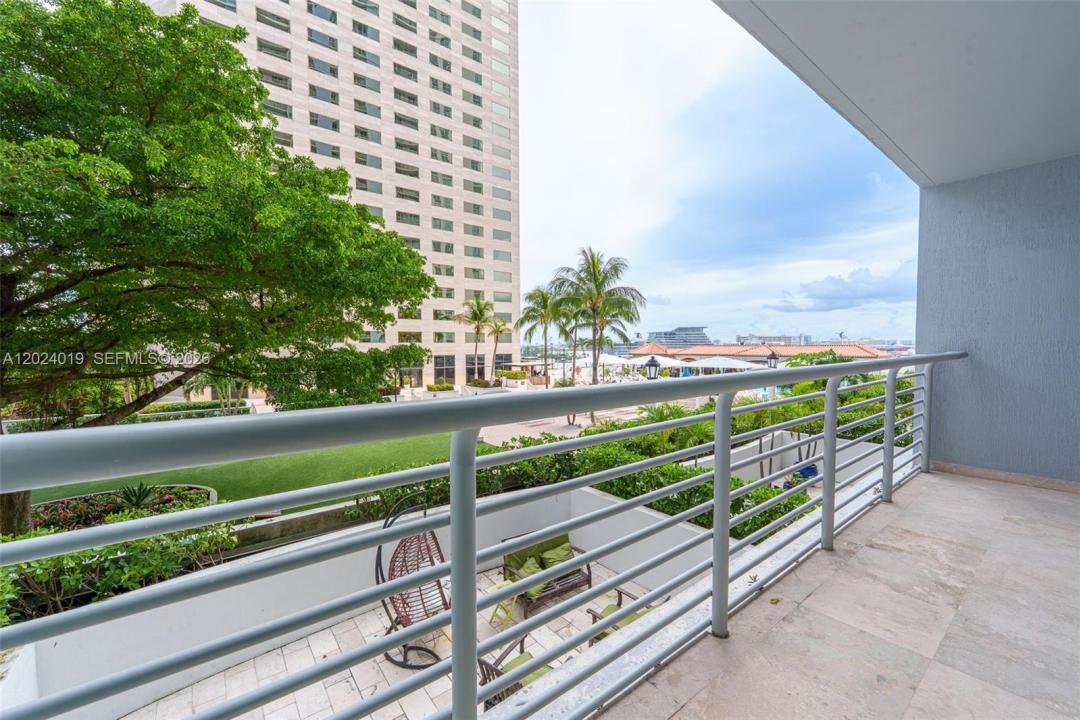 335 S Biscayne Blvd 802, Miami, Floride 33131, États-Unis