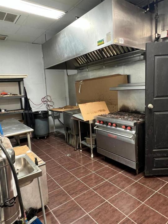 Second Generation Restaurant for Sale Prime Opportunity, Miami, 플로리다 33126, 미국