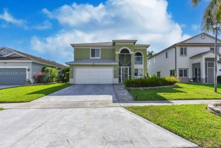 6256 Lansdowne Cir, Boynton Beach, Florida 33472