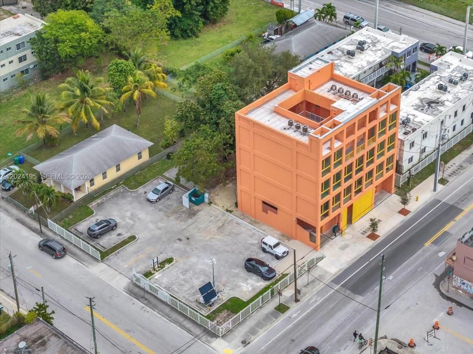 123 NW 14th St 201, Miami, Floride 33136, États-Unis