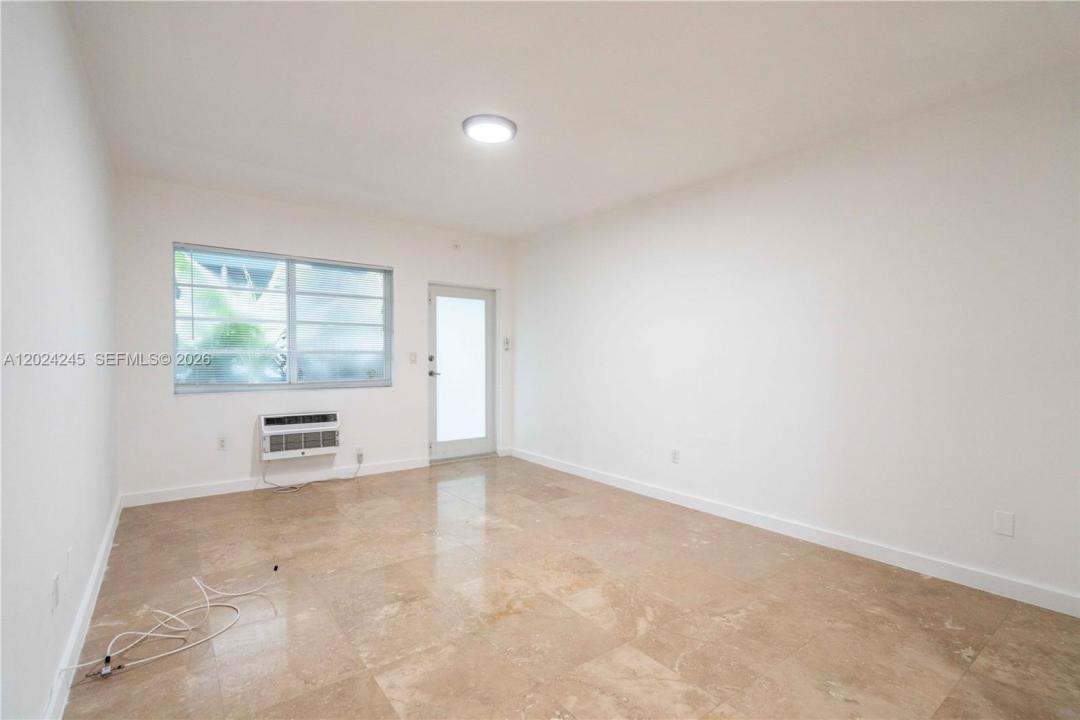 1120 Euclid Ave 6, Miami Beach, Florida 33139, USA