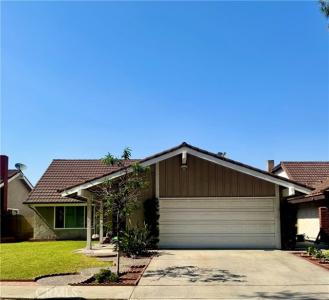 DESTINO, Cerritos, Californie 90703, États-Unis