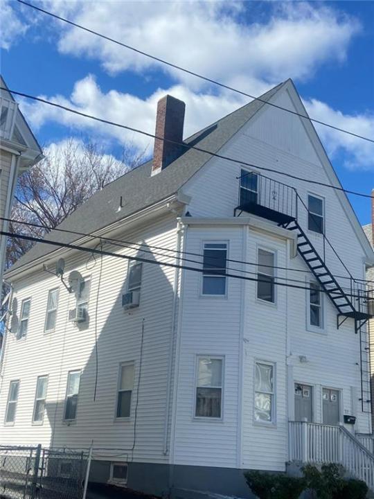 20 Violet Street, Providence, Rhode Island 02908, USA