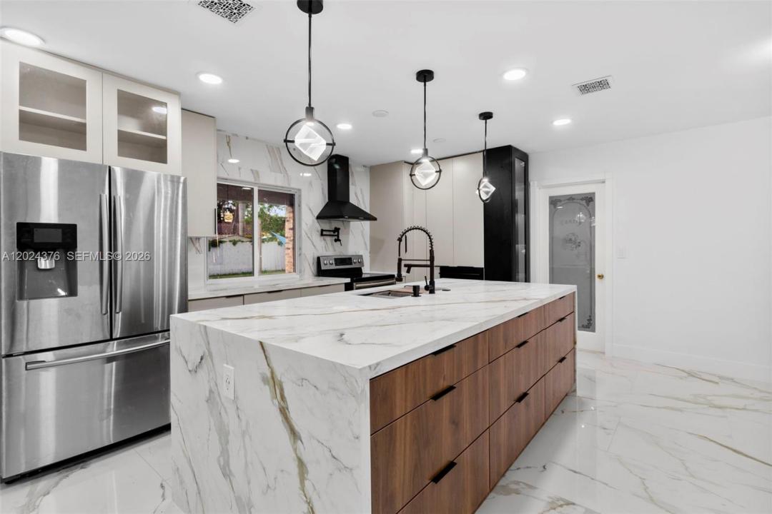 7220 NW 10th Pl, Plantation, Flórida 33313, Estados Unidos