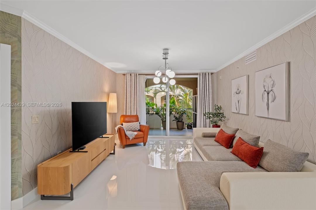 17145 N Bay Rd 4204, Sunny Isles Beach, Floride 33160, États-Unis