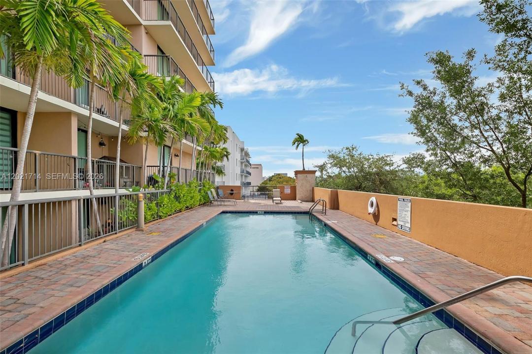 1690 SW 27th Ave 805, Miami, Florida 33145, Stati Uniti