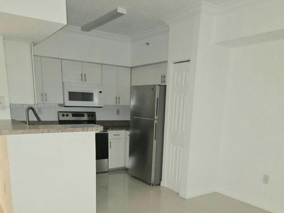 220 SW 116th Ave 15203, Pembroke Pines, Флорида 33025, Соединенные Штаты