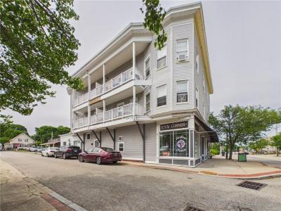 1189 Main Street, West Warwick, Rhode Island 02893, USA