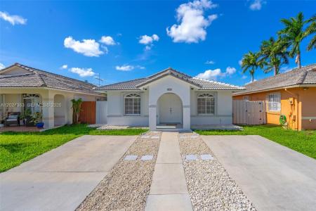 9703 NW 127th St, Hialeah Gardens, Florida 33018, Stati Uniti
