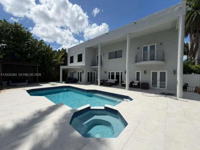 10462 NW 130th St 1, Hialeah Gardens, Florida 33018, USA