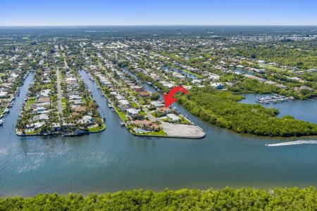 8565 SE Palm St, Hobe Sound, Florida 33455, USA