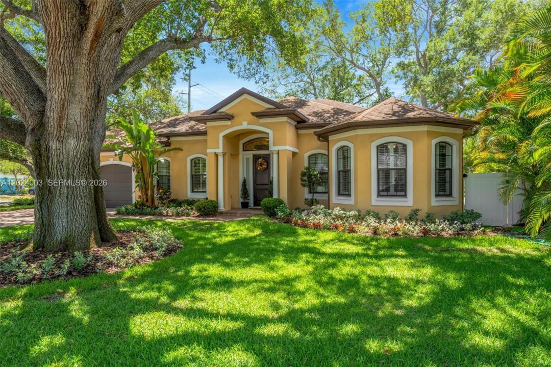 3502 W Cherokee Ave, Tampa, Florida 33611, USA