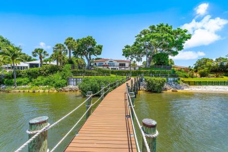 9 N River Road, Stuart, Florida 34996