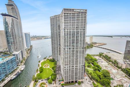 77 SE 5th Street 2806, Miami, Florida 33131, Estados Unidos