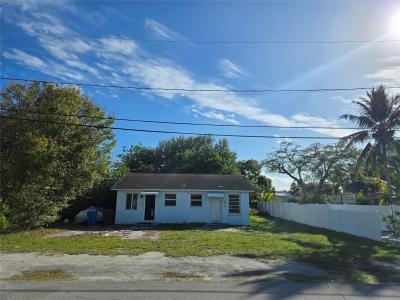 1262 NE 34th Court, Oakland Park, Florida 33334