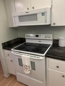 1955  SW Palm City Road 28 H, Stuart, Florida 34994