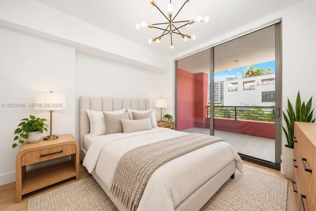90 NE 32 411, Miami, Florida 33137, Stati Uniti