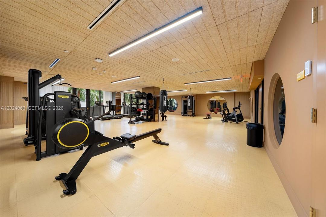 90 NE 32 412, Miami, Floride 33137, États-Unis