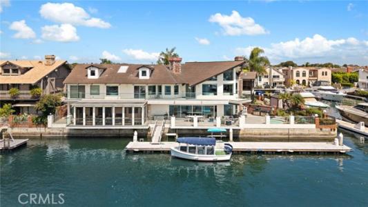 Escapade, Huntington Beach, Californie 92649, États-Unis