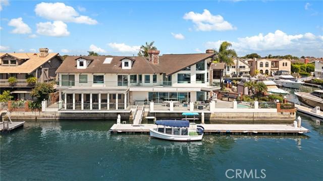 Escapade, Huntington Beach, Californie 92649, États-Unis