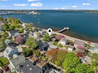 4 Van Zandt Avenue, Newport, Rhode Island 02840, USA