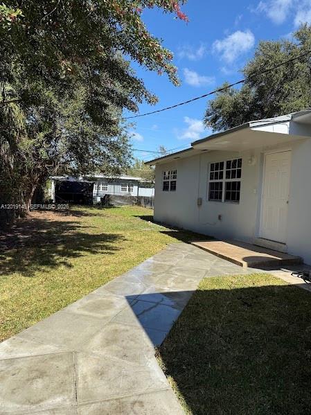 2345 NW 65th St, Miami, 플로리다 33147, 미국