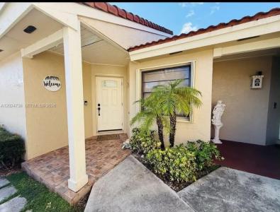 6449 NW 171st St 0, Hialeah, Florida 33015, USA
