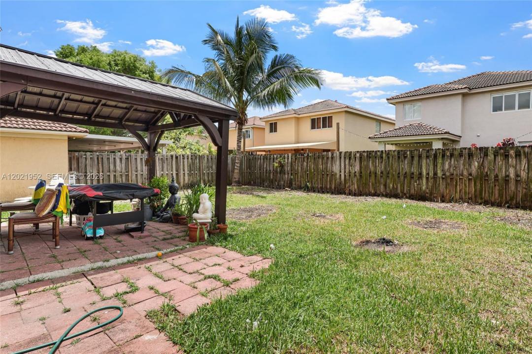 8956 SW 215th Ter, Cutler Bay, Floride 33189, États-Unis