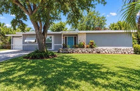 982 SW Airoso Blvd, Port St. Lucie, Florida 34983, USA