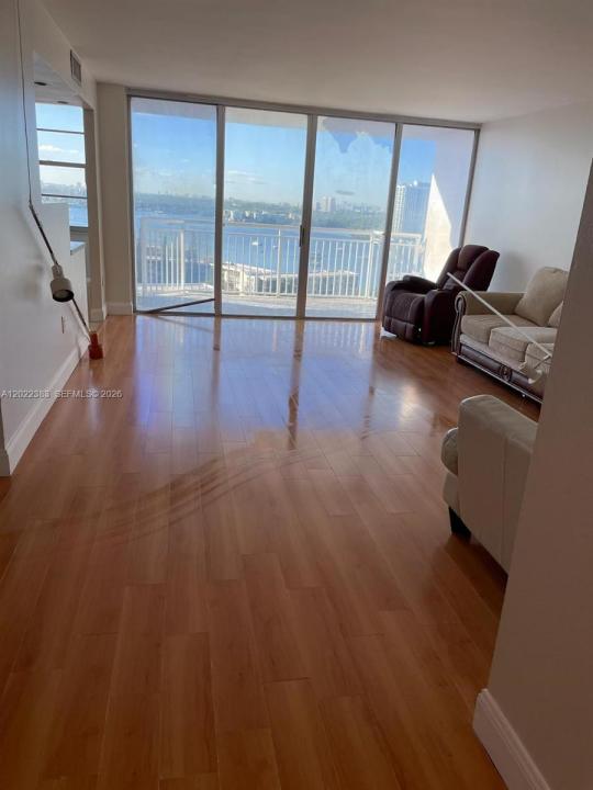 18021 Biscayne Blvd 1701, Aventura, Floride 33160, États-Unis