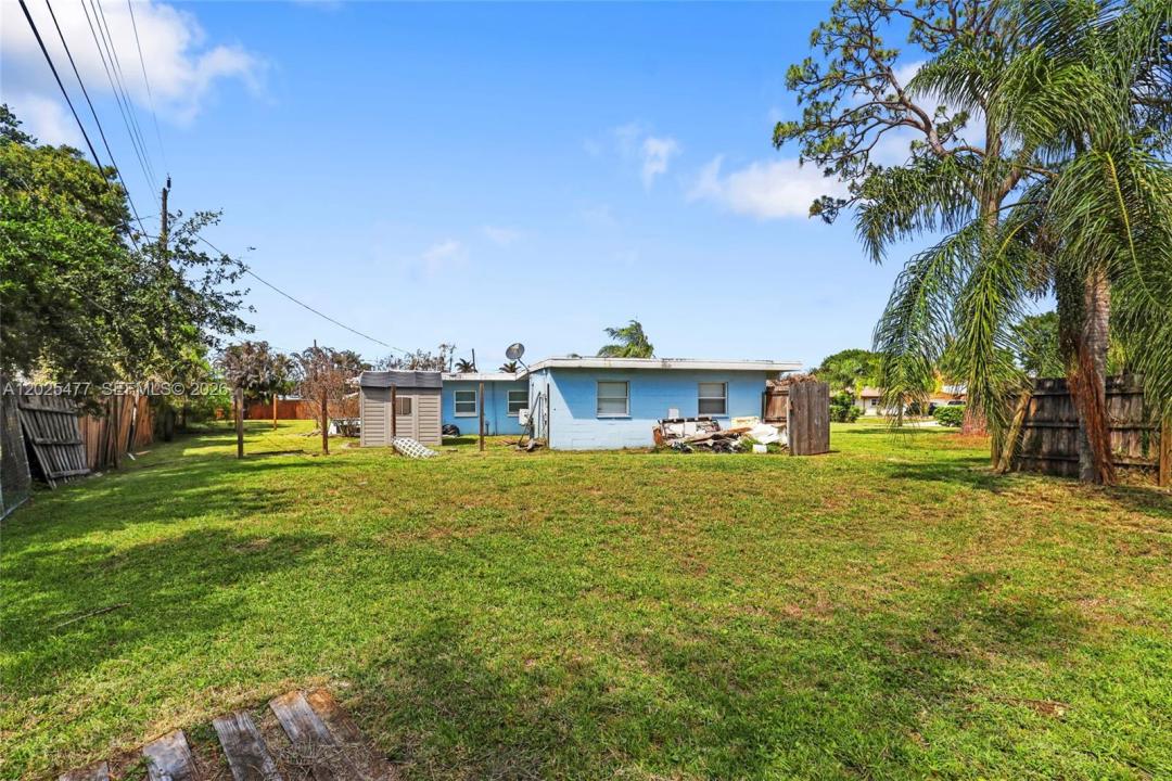310 E Olive Ave, Port St. Lucie, Floride 34952, États-Unis