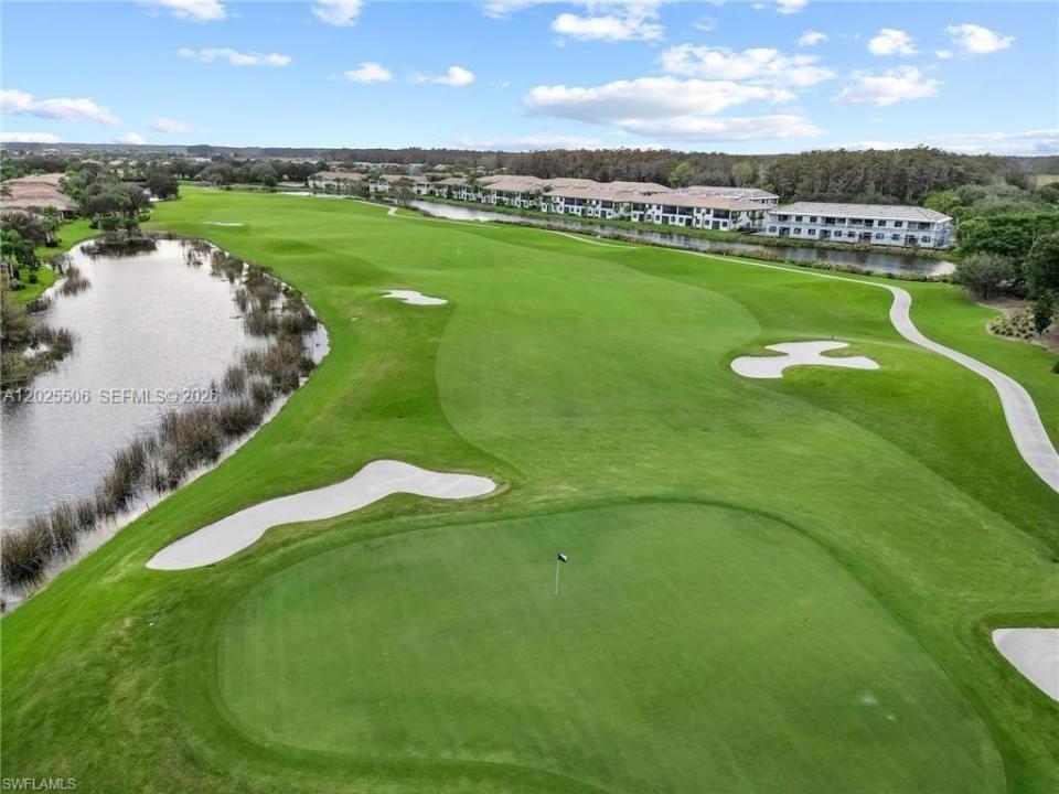 5710 Mayflower Way 102, Floride 34142, États-Unis
